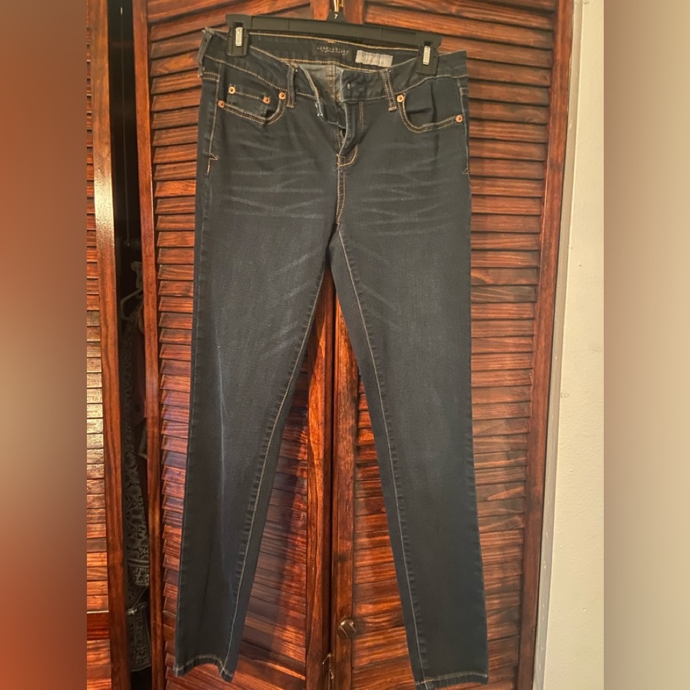 Aeropostale Jeggings Sleek and Versatile